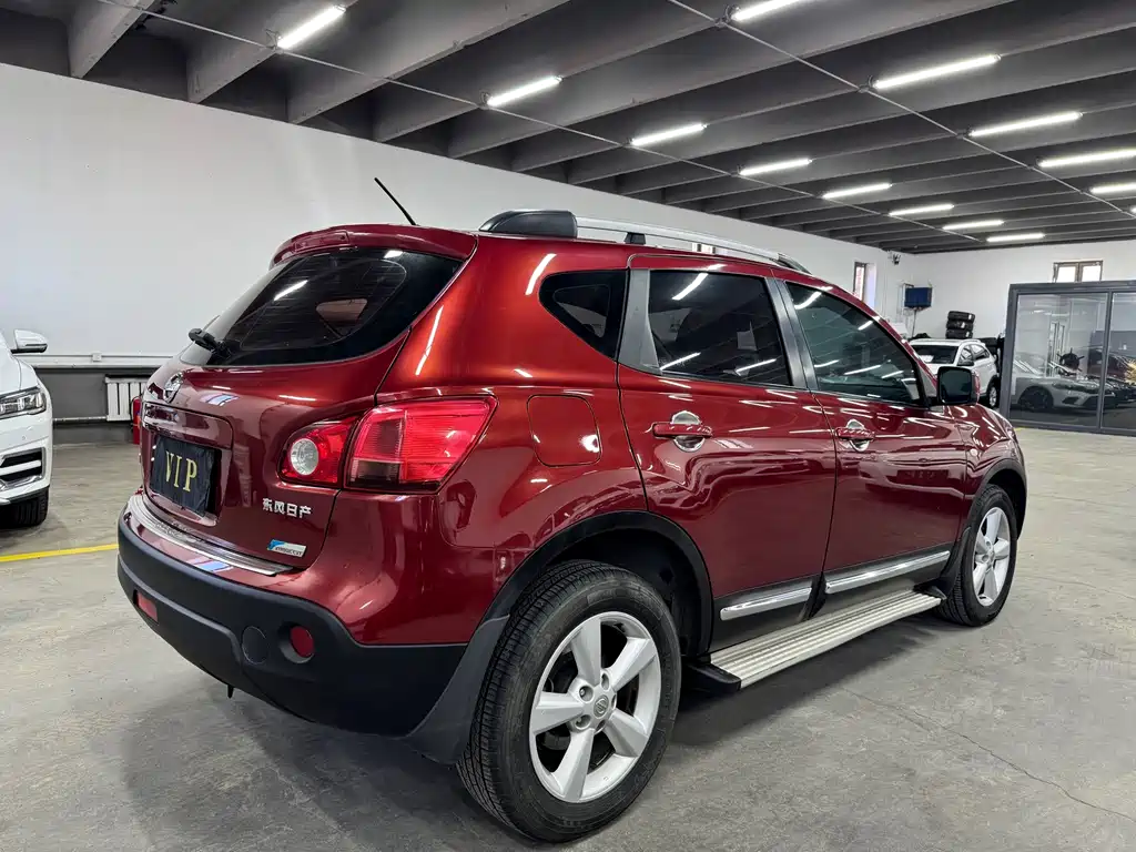 Nissan Qashqai — миниатюра 7