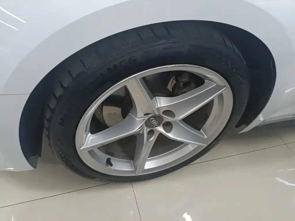 Audi A5 (Import) — миниатюра 23