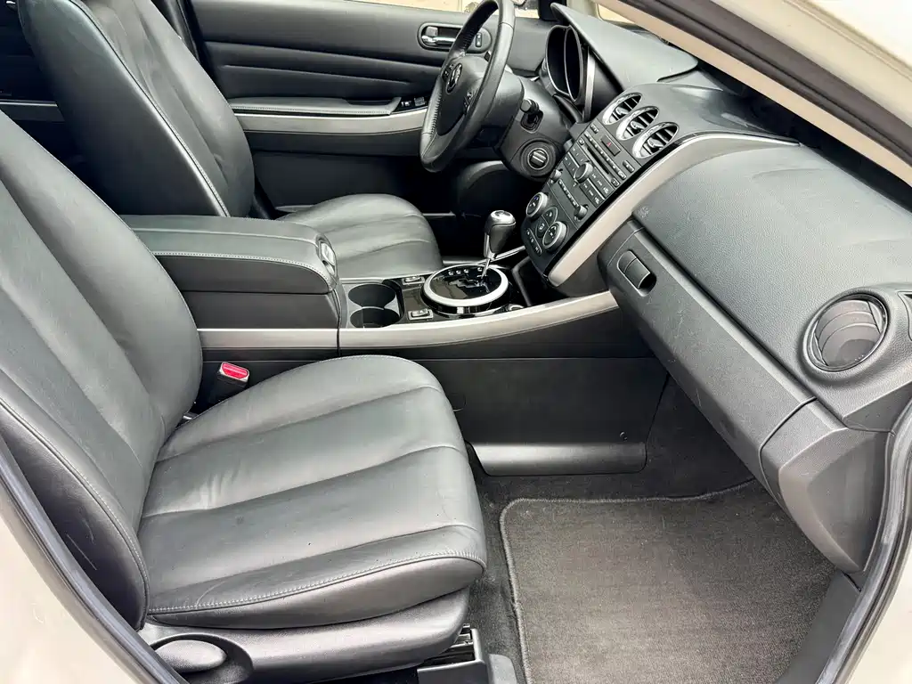 Mazda CX-7 — миниатюра 9