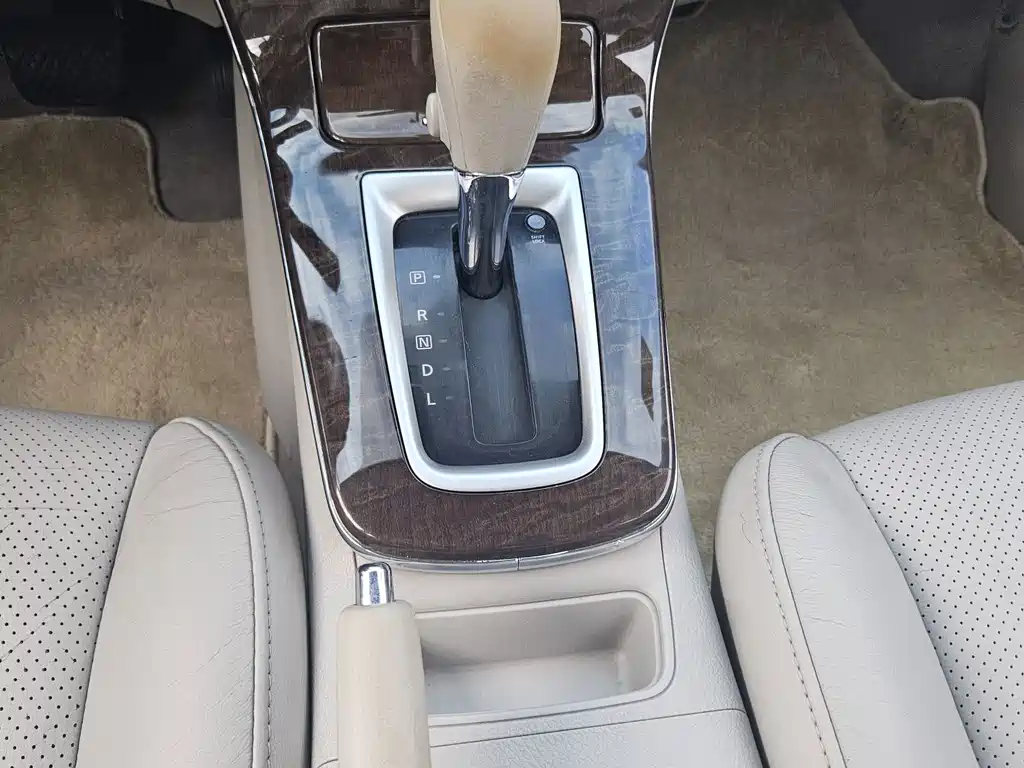 Nissan Sylphy — миниатюра 9