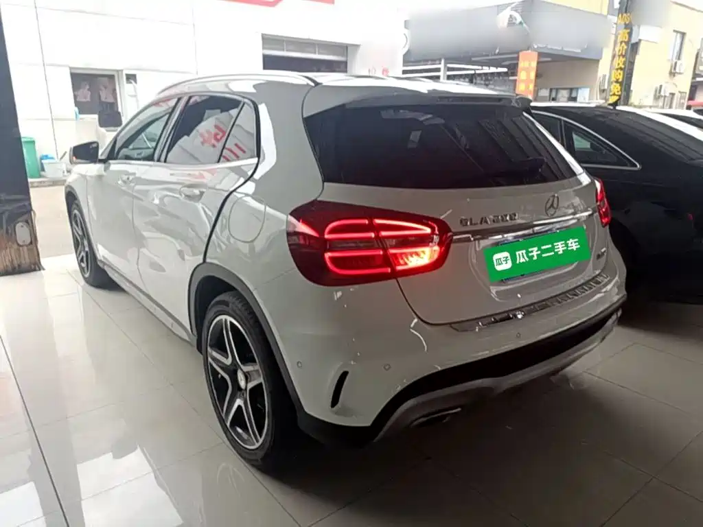 Mercedes-Benz GLA — миниатюра 5