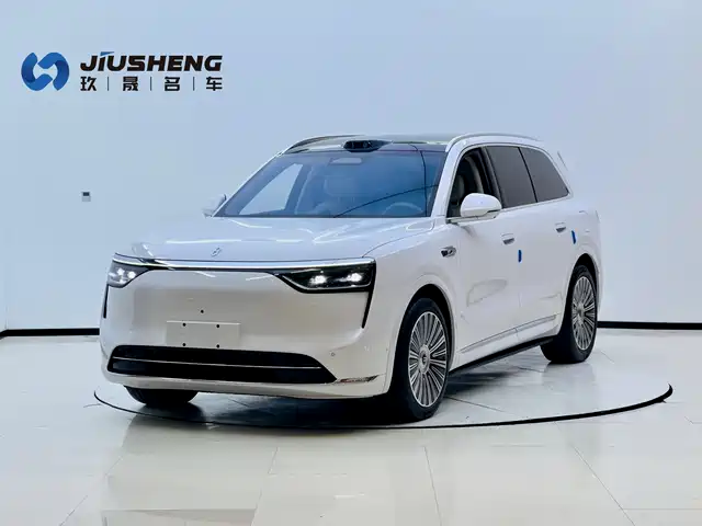 AITO ASK THE WORLD M8 2025