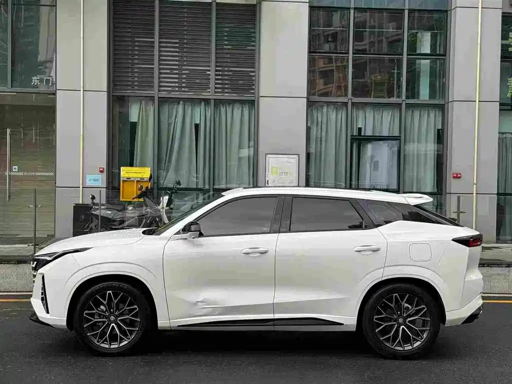 Changan UNI-Z — миниатюра 2