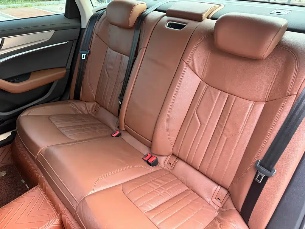 Audi A6L — миниатюра 16