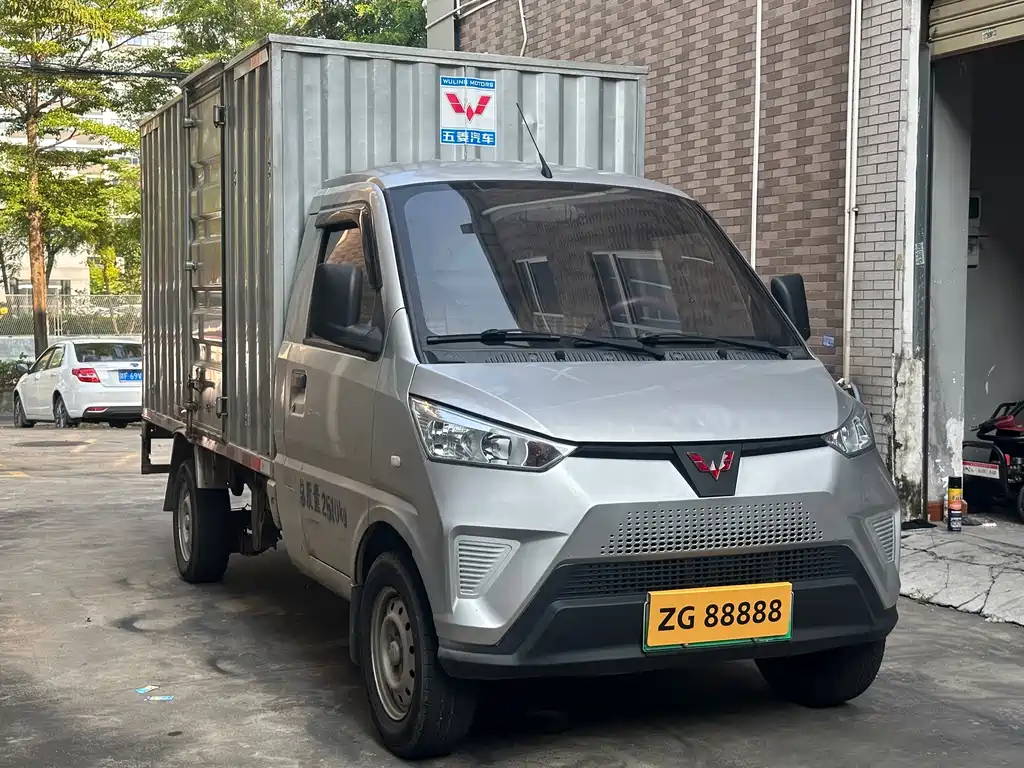 Wuling Wuling Electric Truck — миниатюра 3