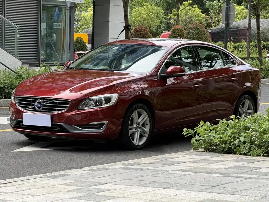 Volvo S60