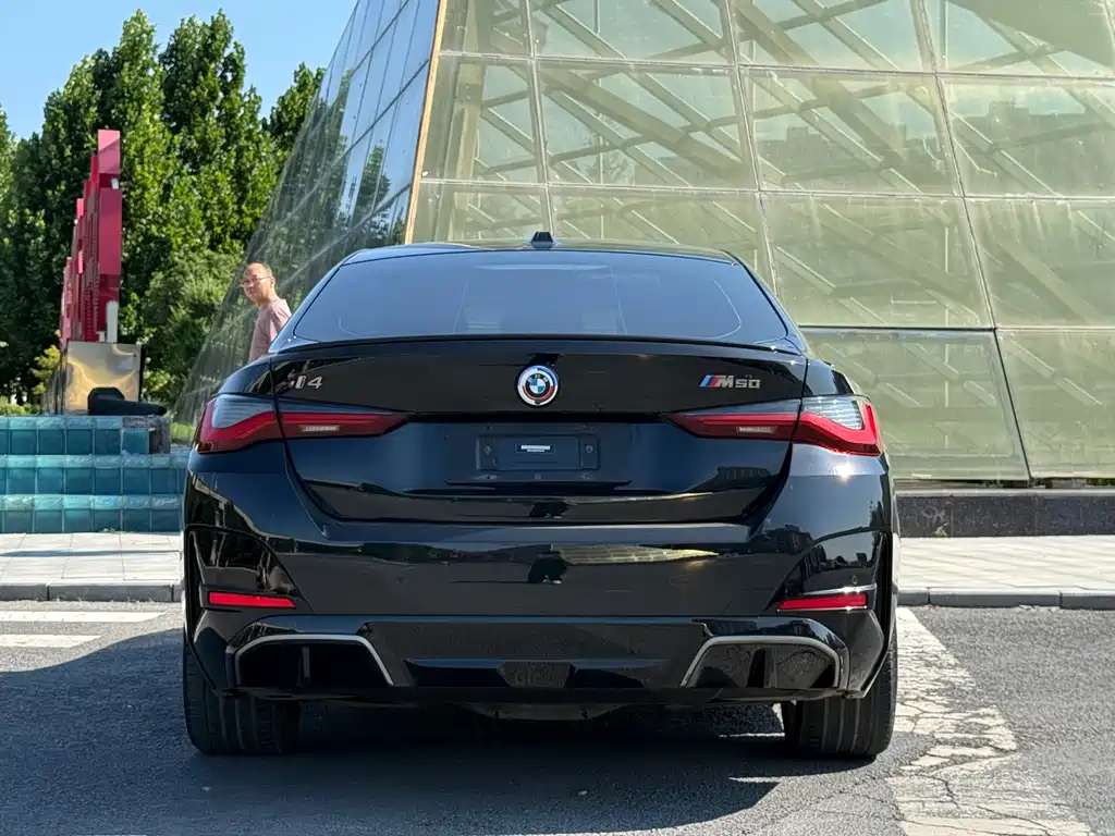 BMW BMW4 M — миниатюра 8