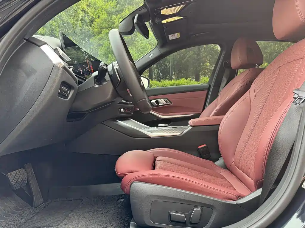 BMW 3 Series 3 2025 330i M Sport