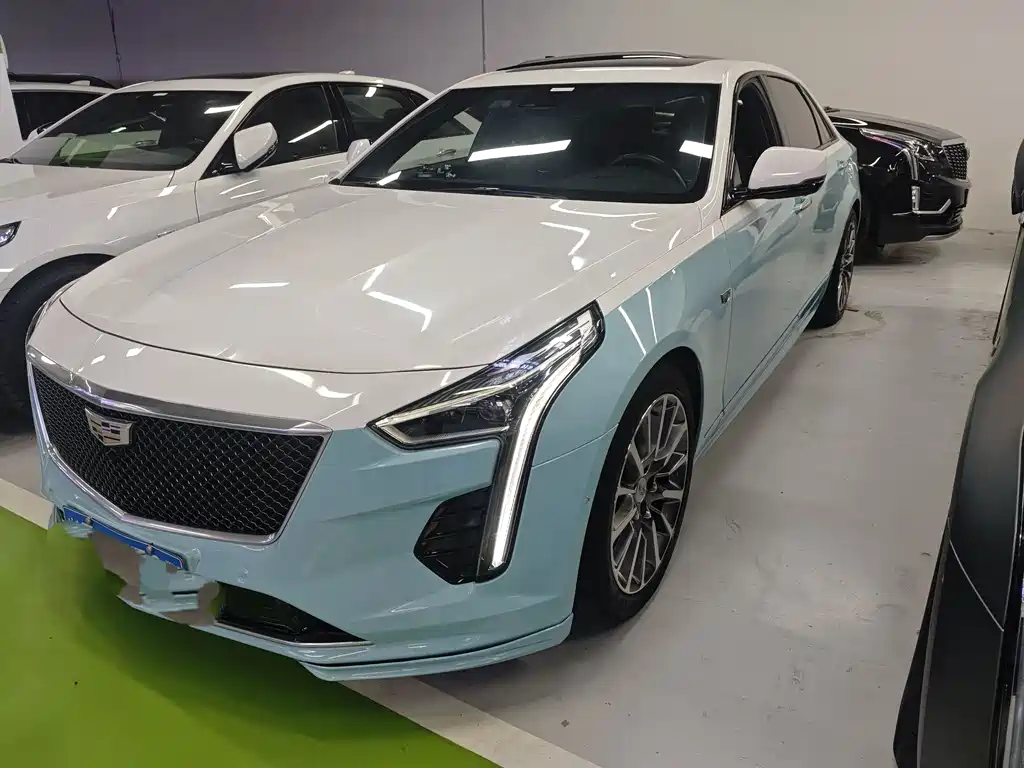 Купить Cadillac CT6