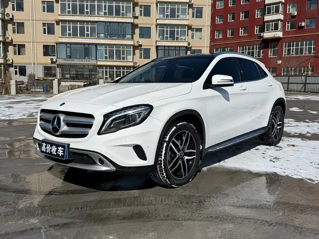 Mercedes-Benz GLA 2016
