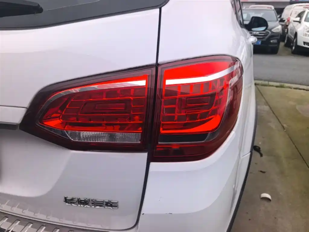 Haval H6 2013 Sport 1.5T MT Elite