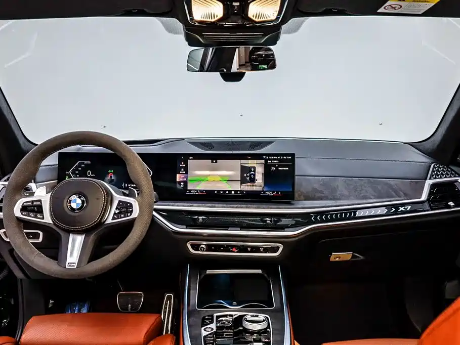 BMW X7 2023 xDrive40i Premium Luxury