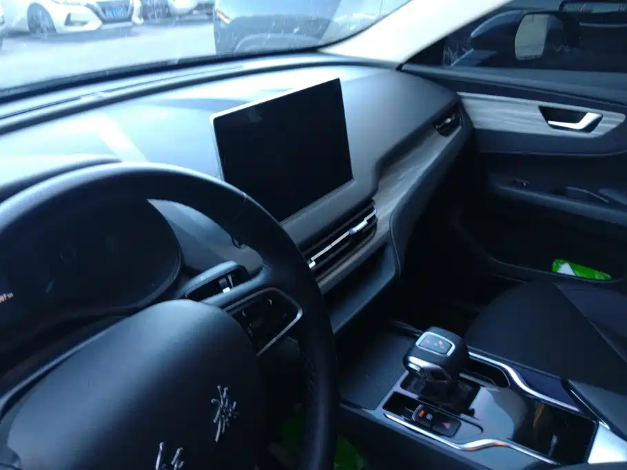 Hongqi Hongqi E-QM5 — миниатюра 13