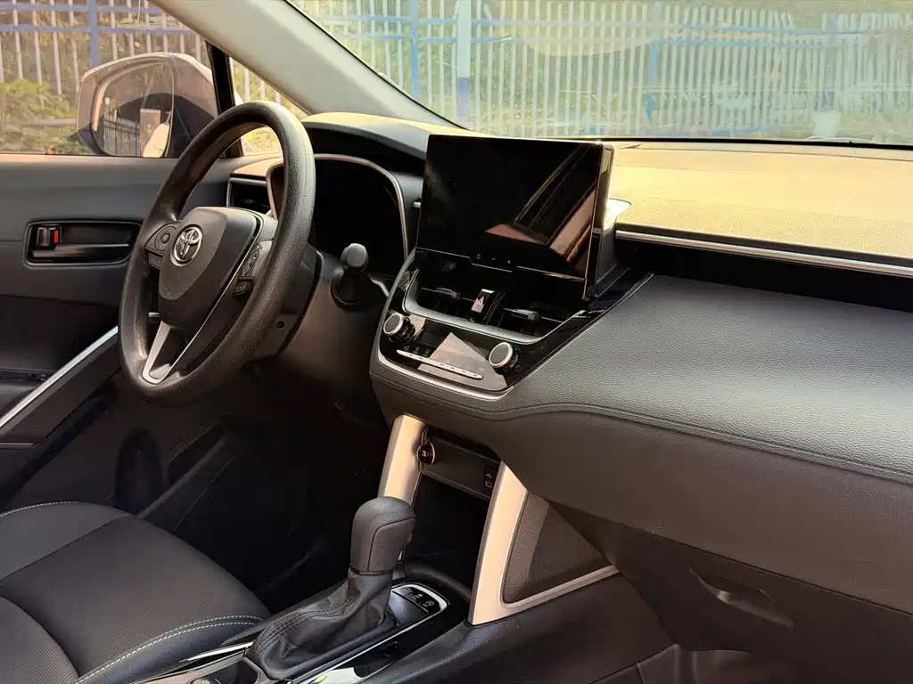 Toyota Frontlander — миниатюра 13