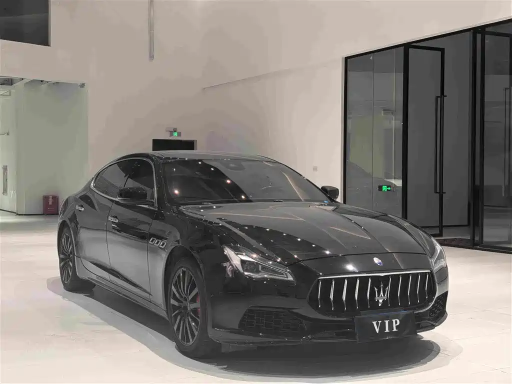 Maserati Quattroporte — миниатюра 3
