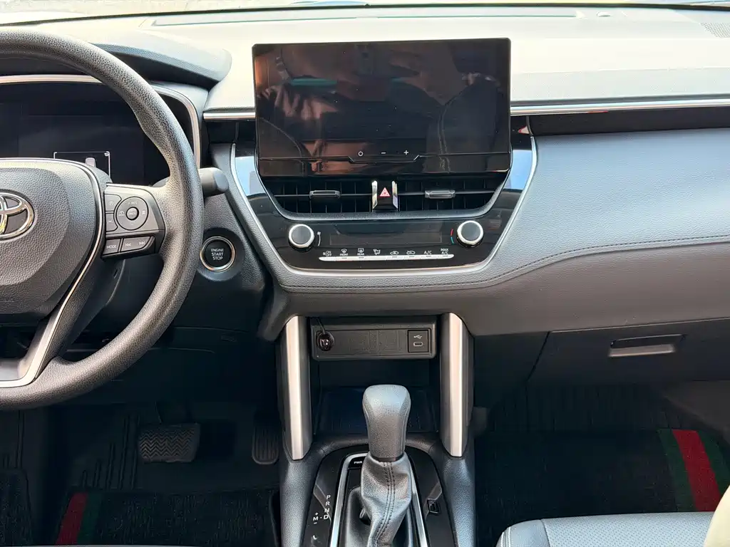Toyota Frontlander — миниатюра 9