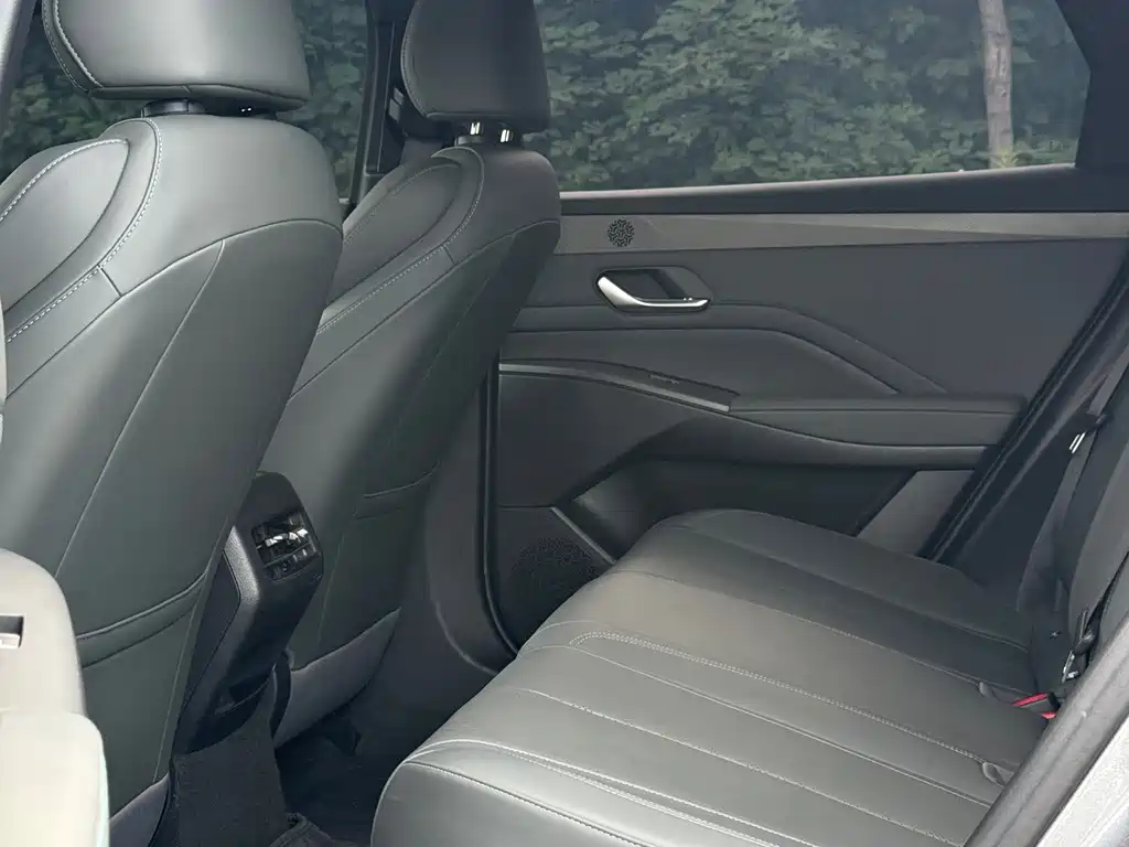 BYD Qin PLUS — миниатюра 7