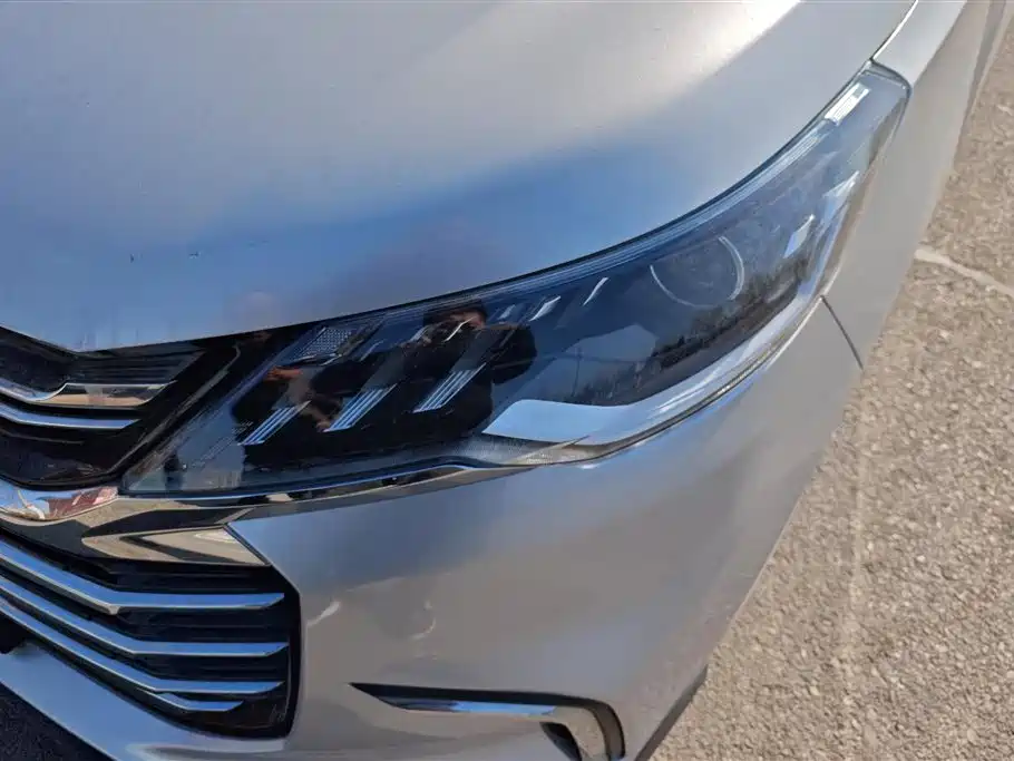 SAIC MAXUS CHASE G50