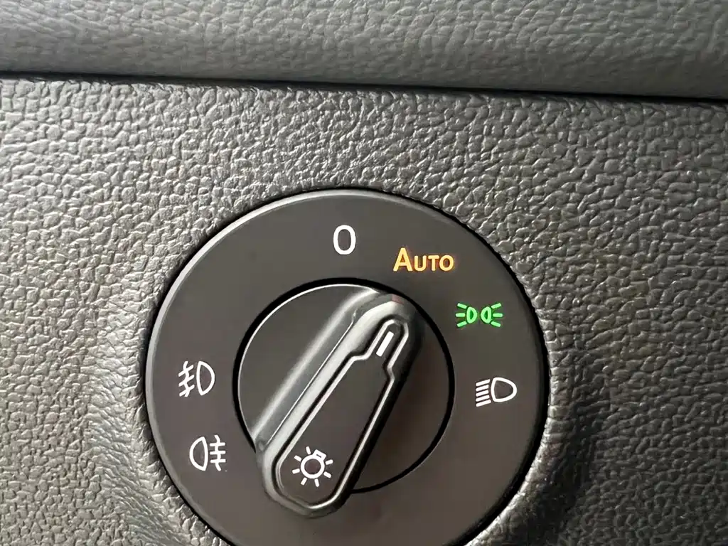 Volkswagen Tharu — миниатюра 15