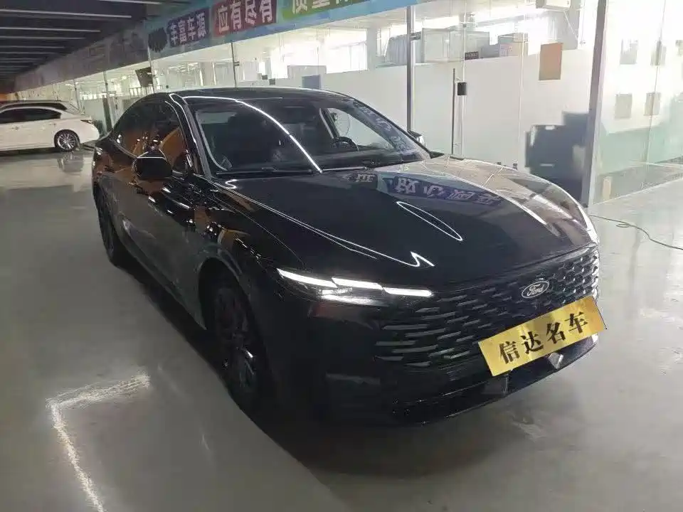 Ford Mondeo — миниатюра 6
