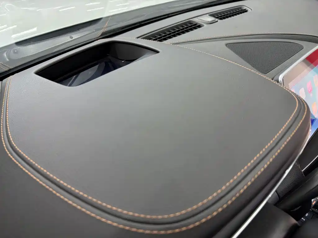 Cadillac CT5 — миниатюра 22