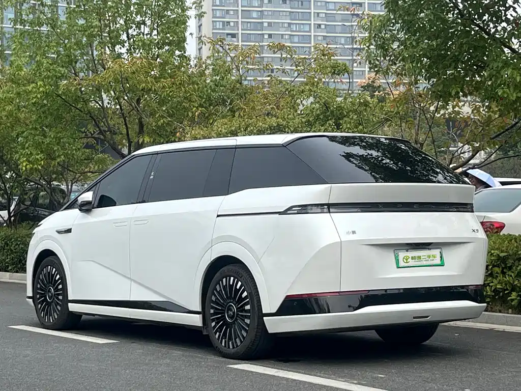 XIAOPENG X9