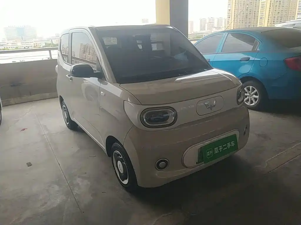 Wuling MINIEV — миниатюра 4