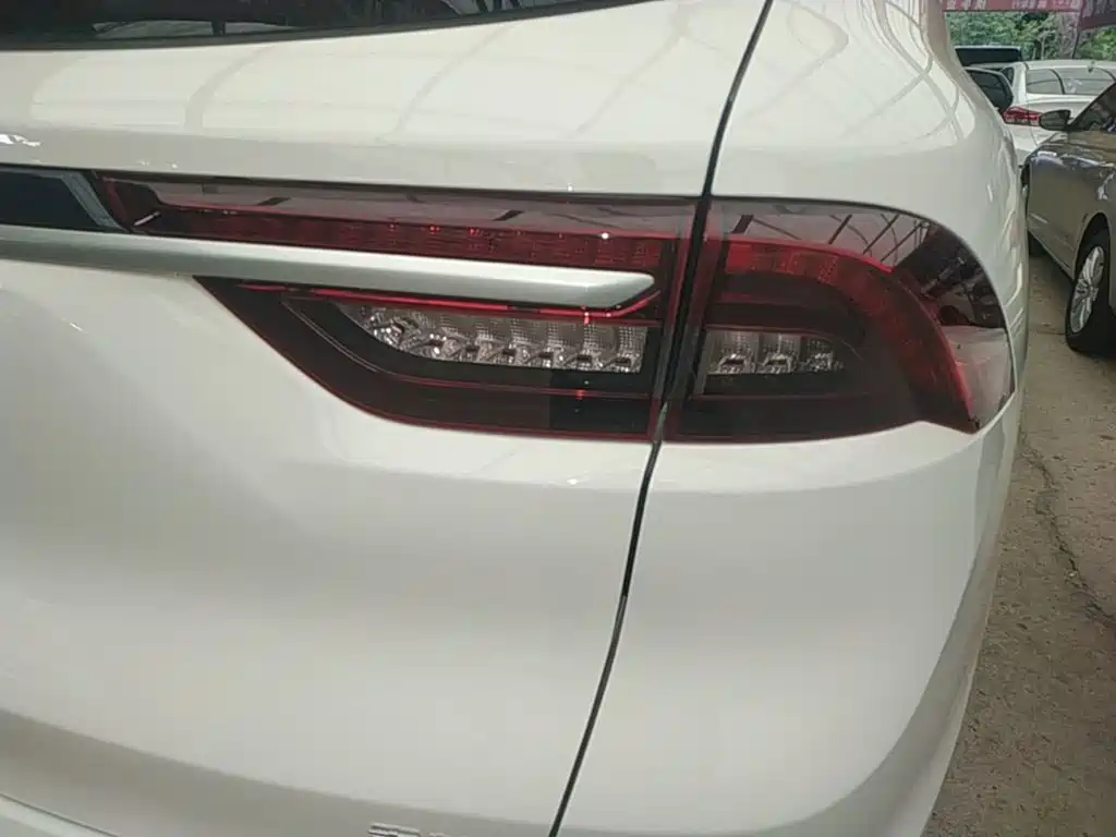 Geely Haoyue — миниатюра 8