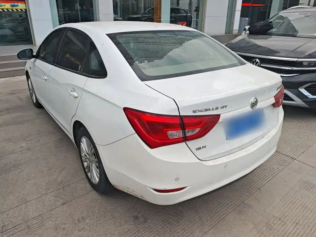 Buick Excelle — миниатюра 5