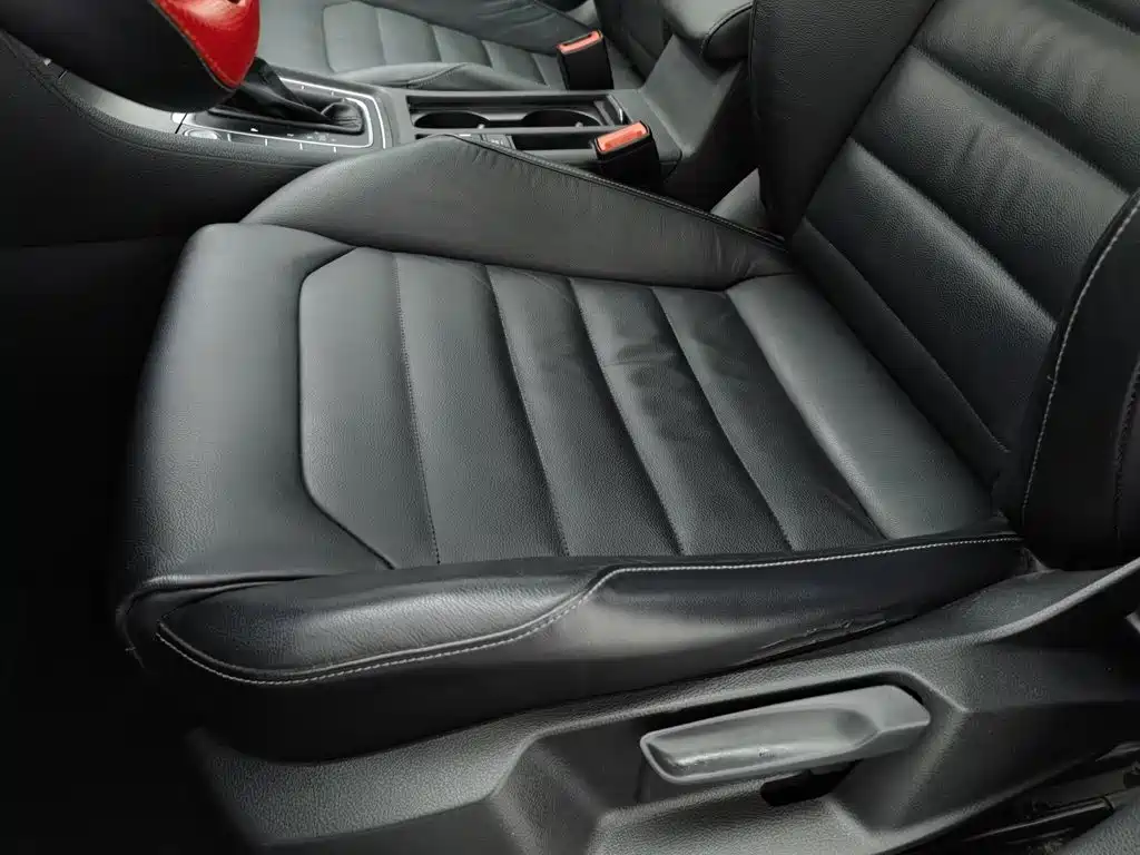 Volkswagen Golf — миниатюра 20