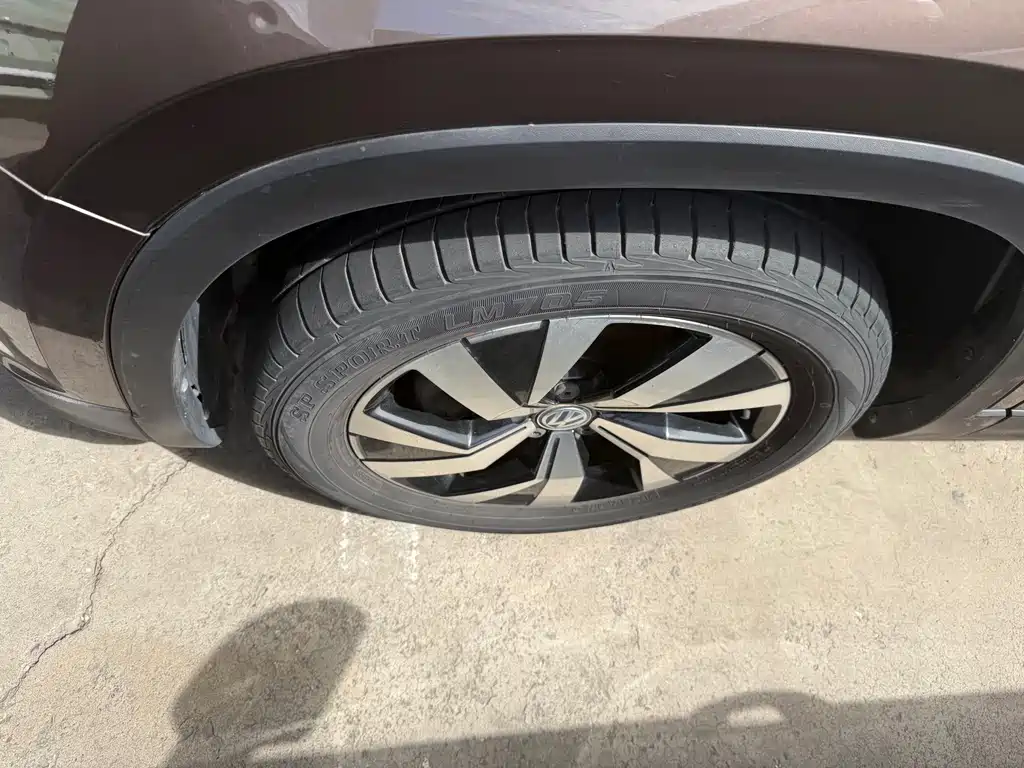 Volkswagen Tayron — миниатюра 2