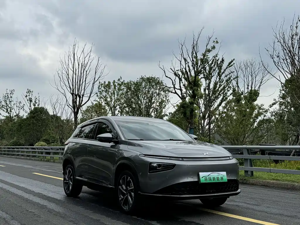 XPeng G3 — миниатюра 6