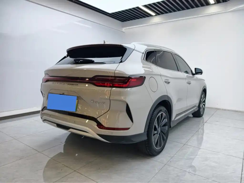 BYD PLUS New Energy — миниатюра 9