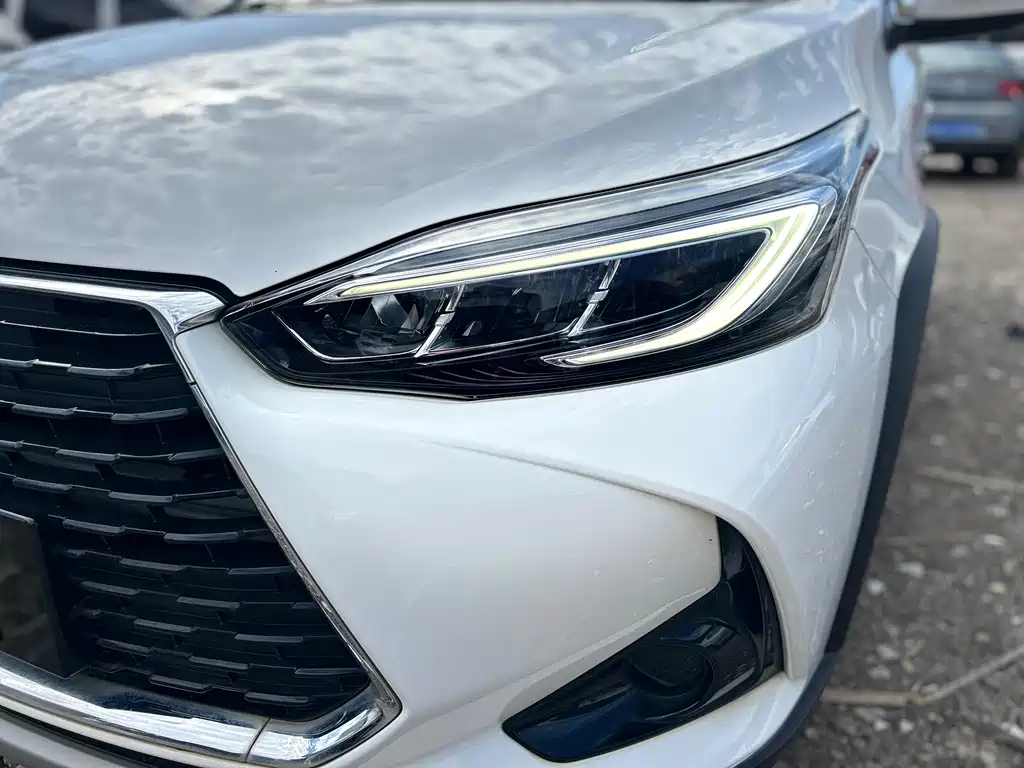 TOYOTA YARIS L ZHIXUAN