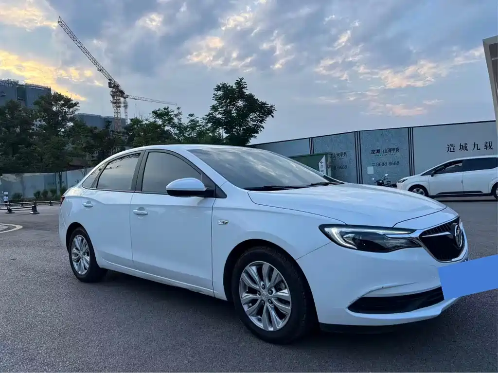 Buick Excelle — миниатюра 3