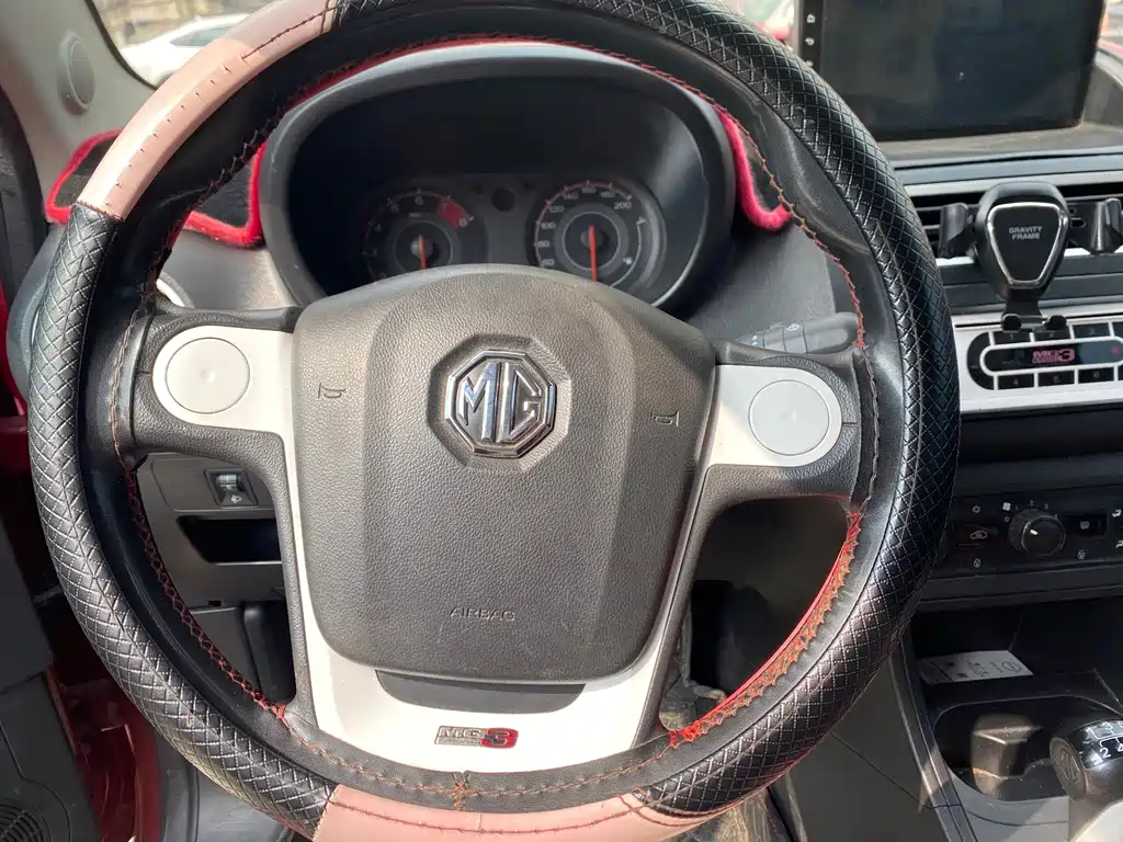 MG 3 2016 1.3L MT Comfort