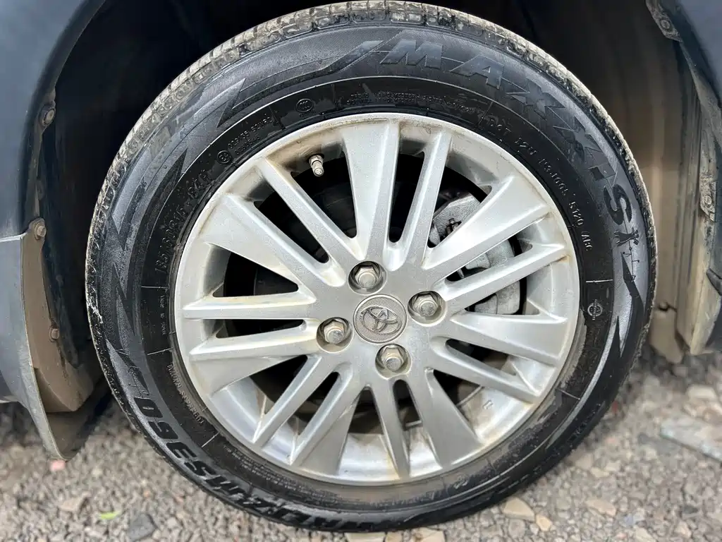 TOYOTA YARIS L ZHIXUAN