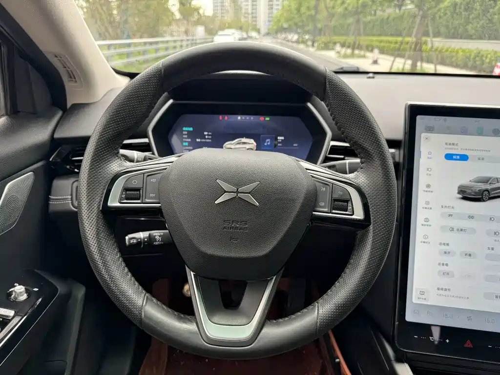 XPeng G3 — миниатюра 18