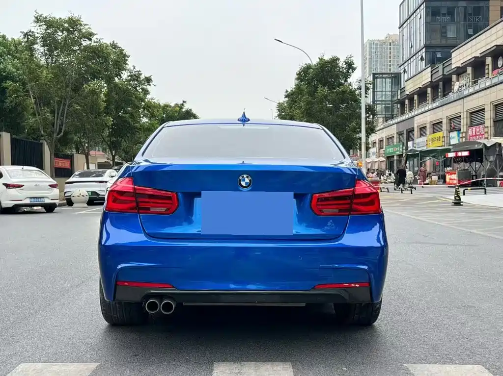 BMW 3 Series — миниатюра 8