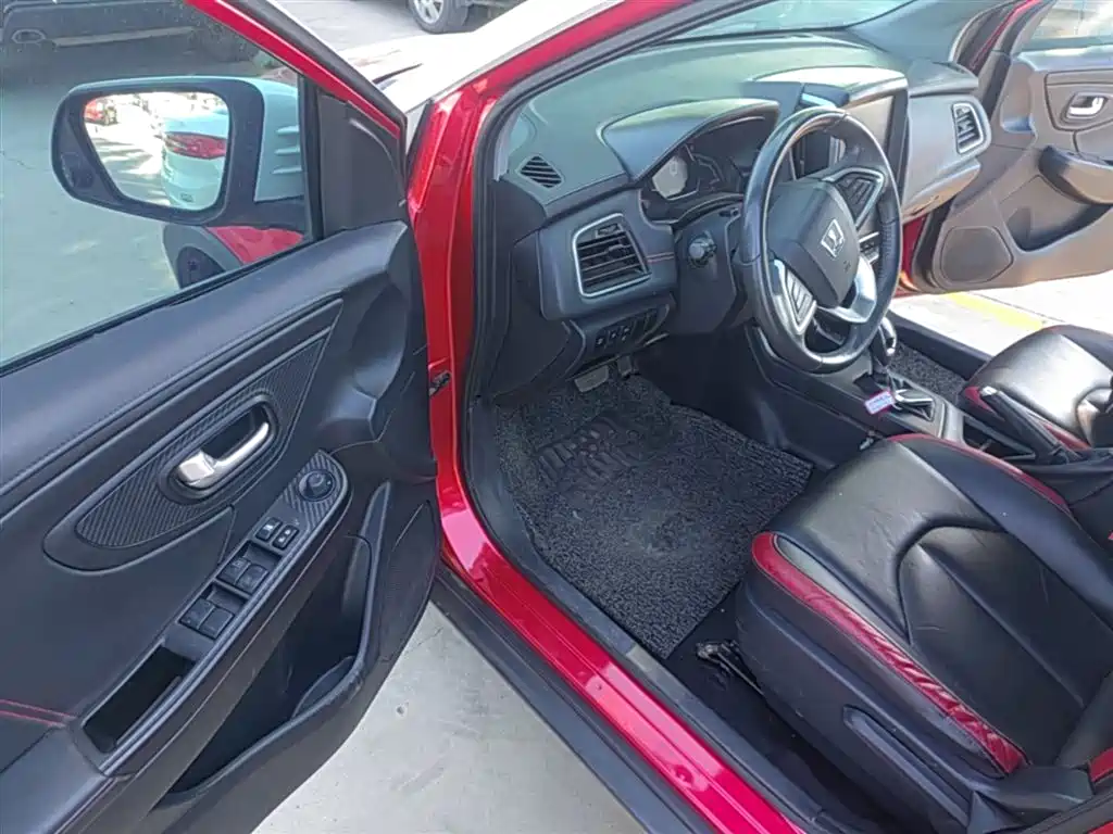 Luxgen U5 SUV — миниатюра 16