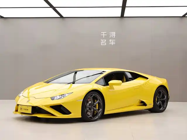 LAMBORGHINI HURACÁN