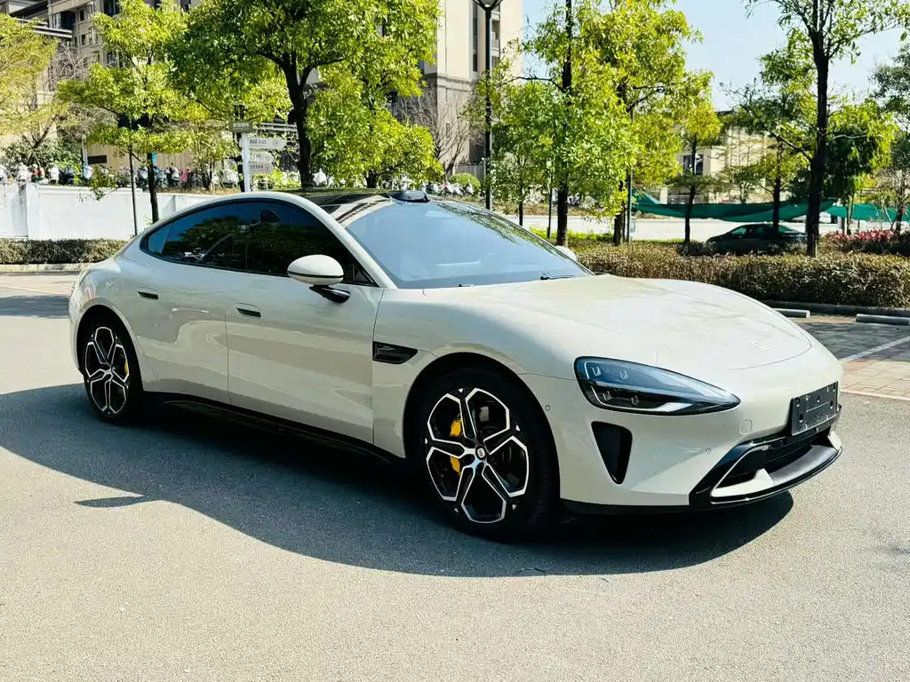 XIAOMI CAR XIAOMI SU7