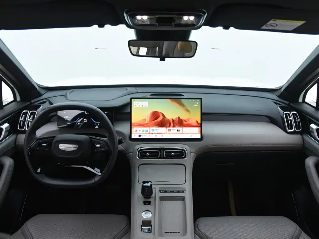 Geely Boyue L L 2025 1.5TD DCT