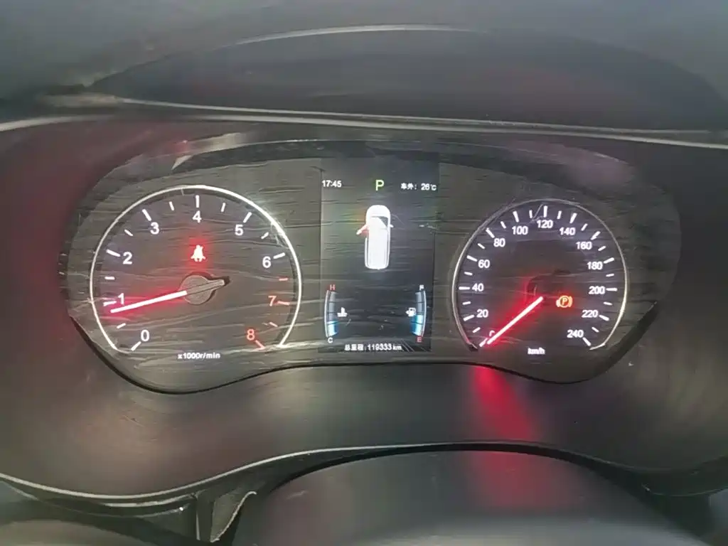 BYD MAX — миниатюра 12