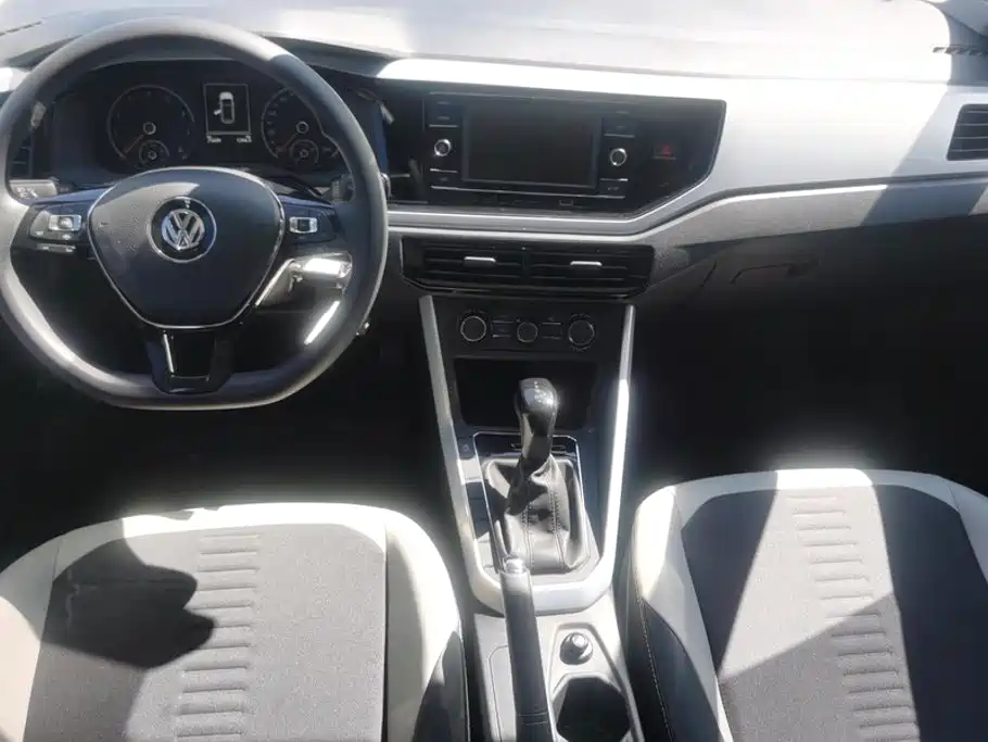 Volkswagen Polo — миниатюра 12