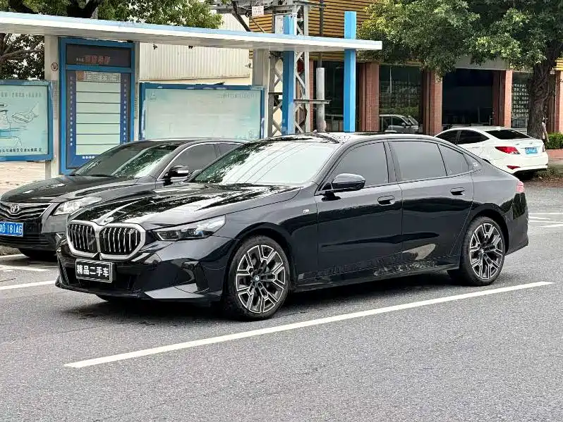 BMW 5 Series 2024 530Li Premium Type Luxury Package