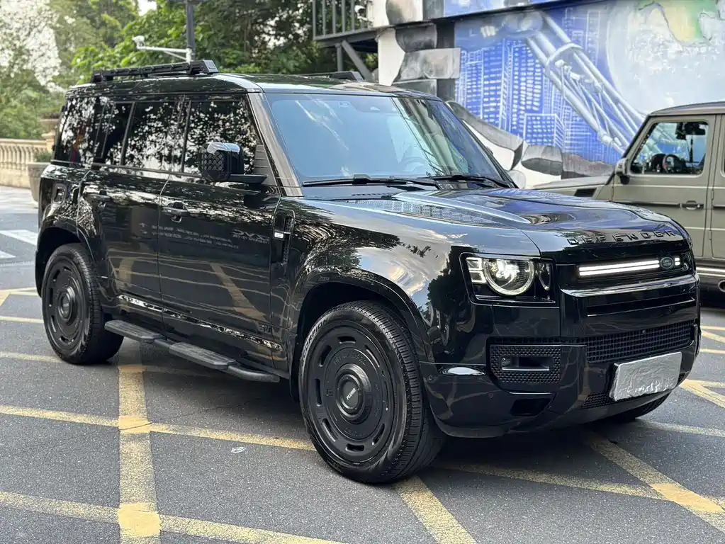 Land Rover Defender — миниатюра 3