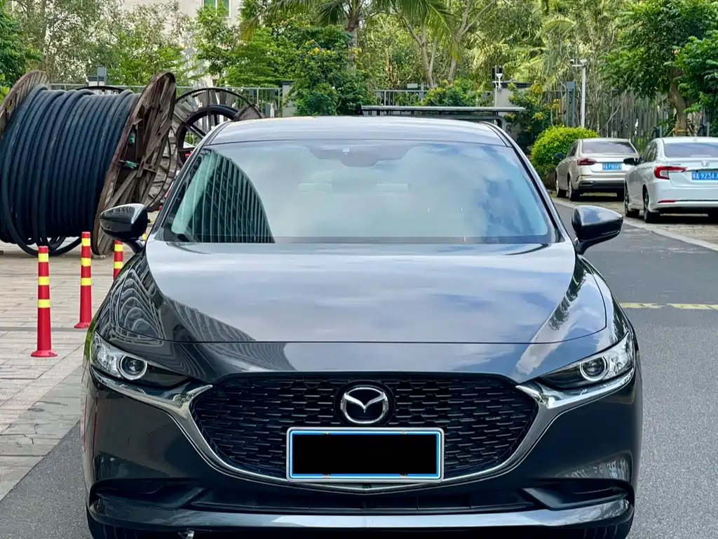 MAZDA 3 ANGKESAILA