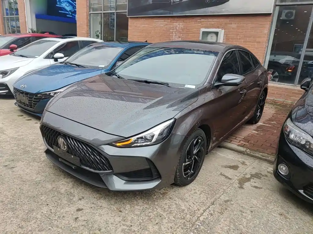MG5 2021 300TGI DCT Green Luxury Luxury Enjoy Edition