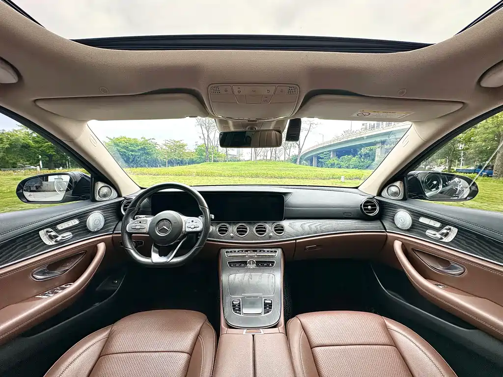 Mercedes-Benz E-Class E 2020 E 300 L Sport